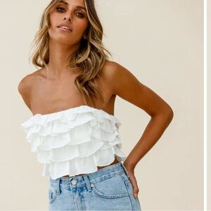 Selfie Leslie NWT White Talulah Ruffle Crop Top Size XS Tie Up Back